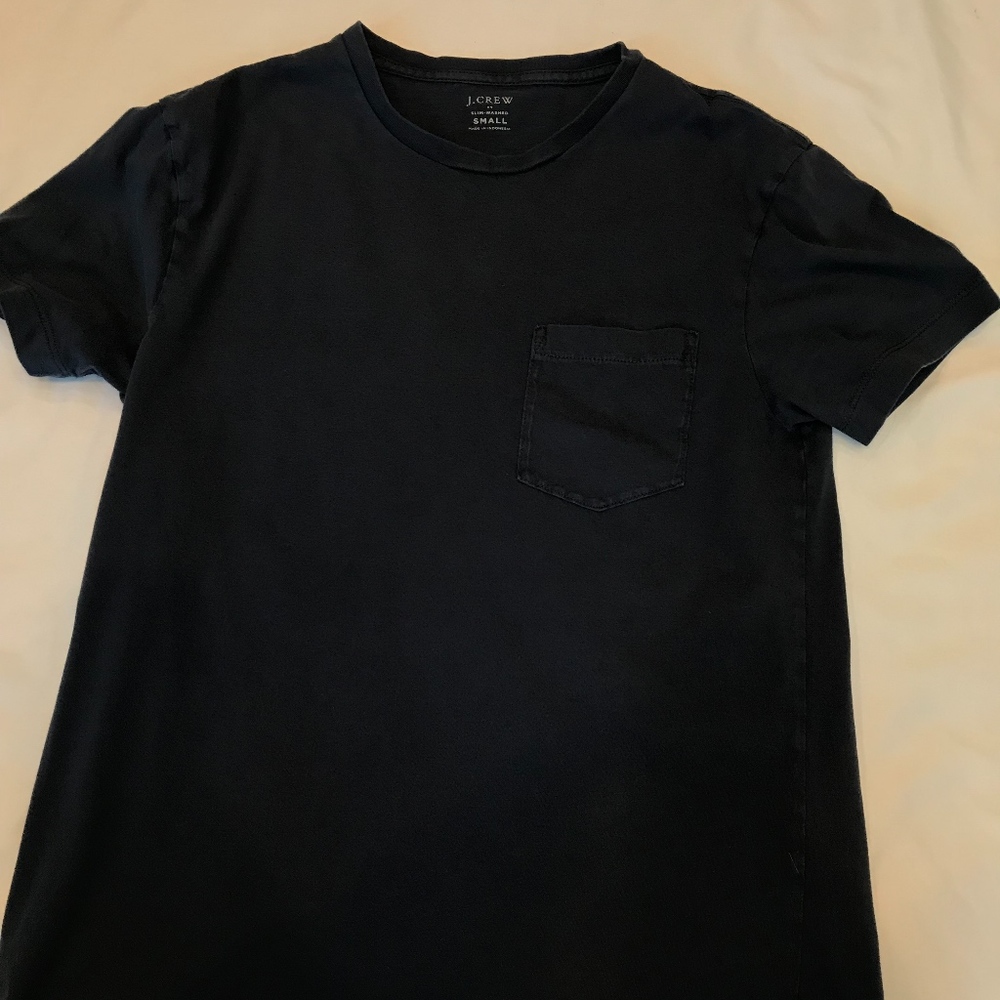 JCrew Navy T-shirt. Size small